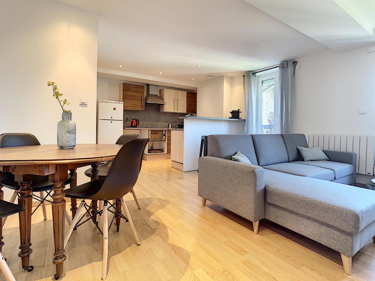 Bourgoin-Jallieu Appartement Les Augustins Exterior foto