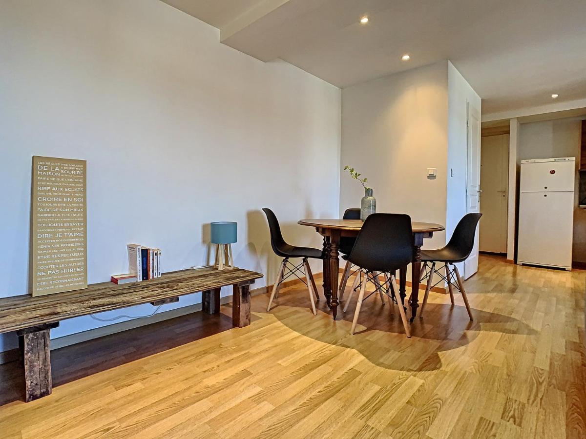 Bourgoin-Jallieu Appartement Les Augustins Exterior foto