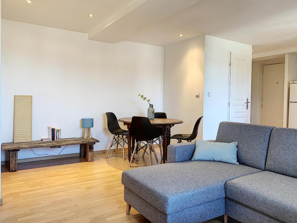 Bourgoin-Jallieu Appartement Les Augustins Exterior foto